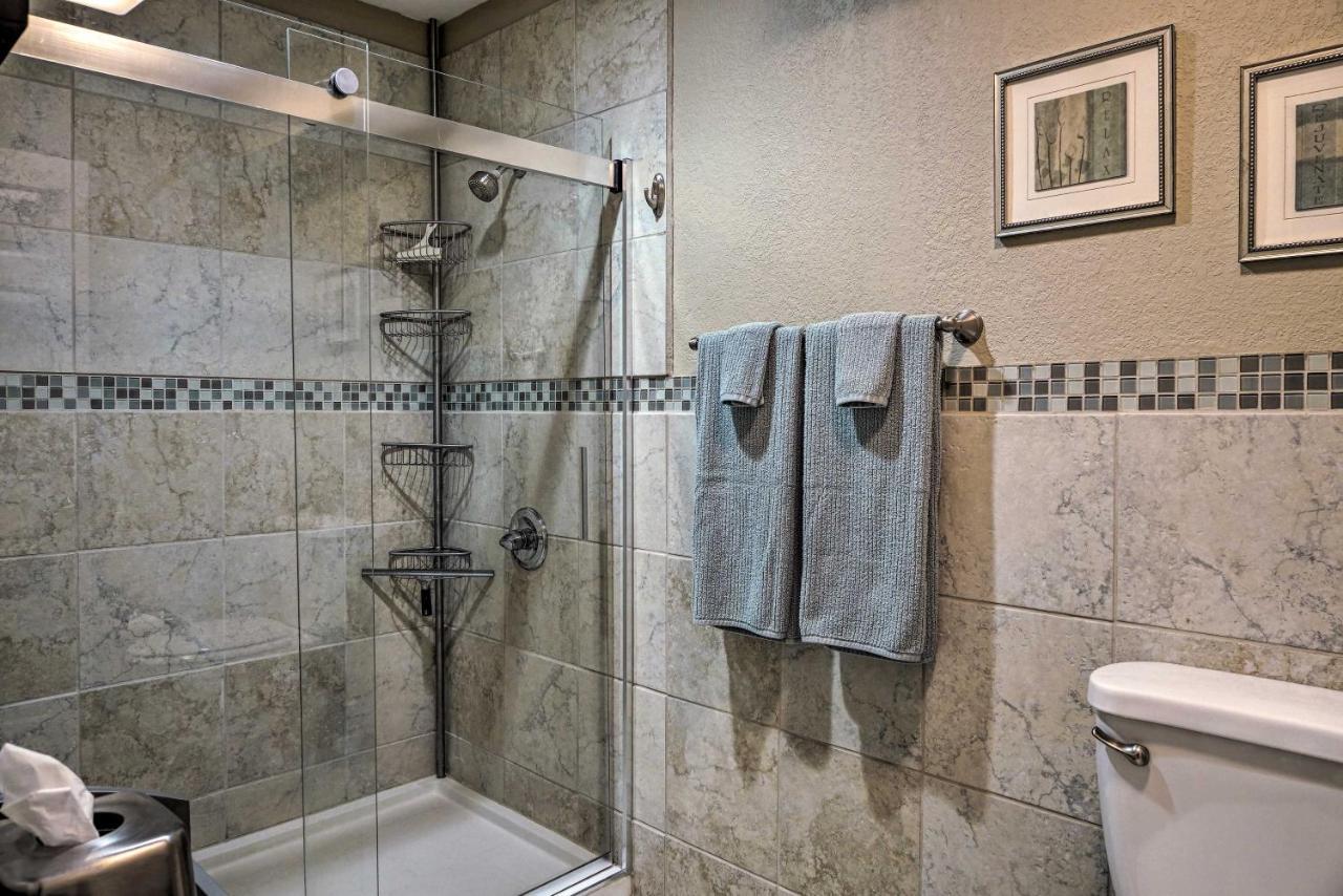 Condo Amidst Branson Action With Pool Access And Golf! Exterior foto